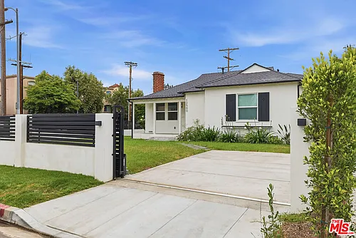 12500 Miranda St Photo 1
