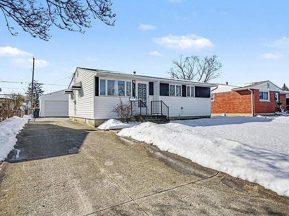 2nd image of 3977 Sexton Dr