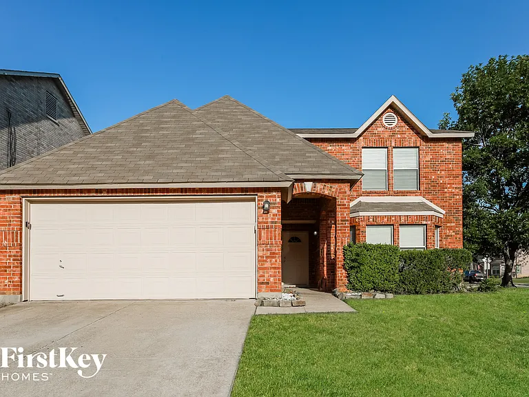 5293 Chessie Cir — Photo 1