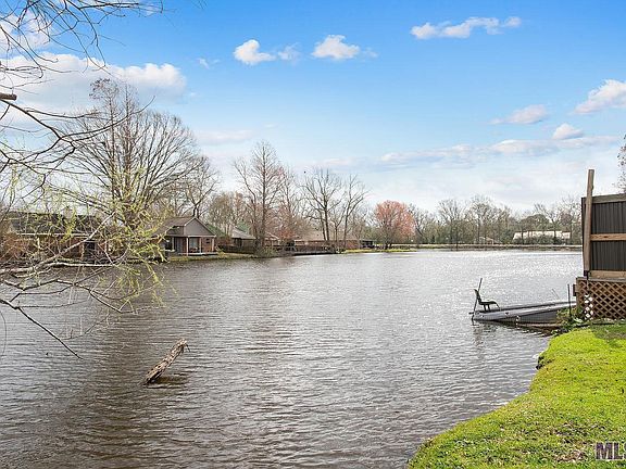 4th image of 38015 Willow Lake Dr