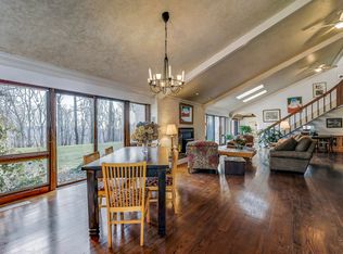 291 County Line Rd, Riegelsville, PA 18077