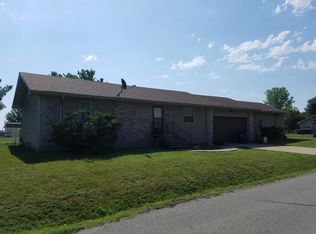 306 N Elm Ave, Clever, MO 65631