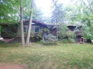 4 Pine Ct, Pomona, NY 10970