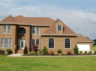 445 Port Royal Rd, Clarksville, TN 37040