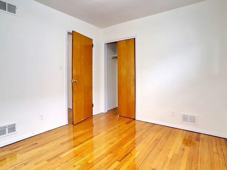 502 Avenue E #2 — Photo 14