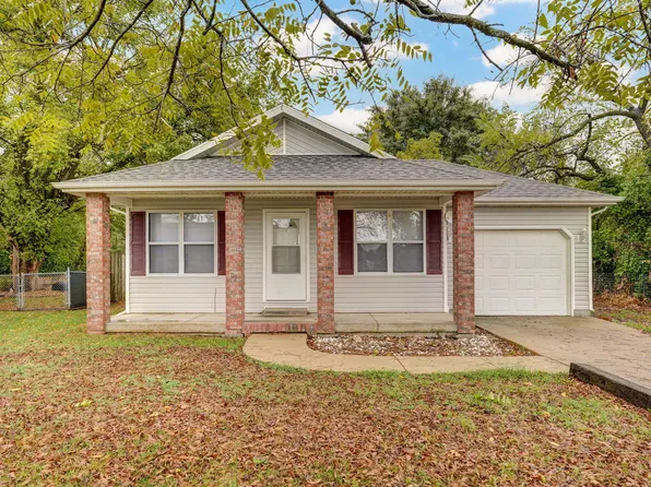 420 E 2nd Street, Marshfield, MO 65706