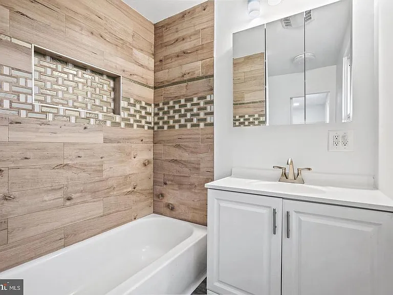 7710 Greenbrier Rd — Photo 29