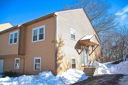 1st image of 4D Arnold Dr #16-D