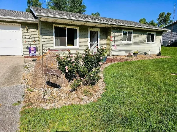 885 N 250 W, Angola, IN 46703