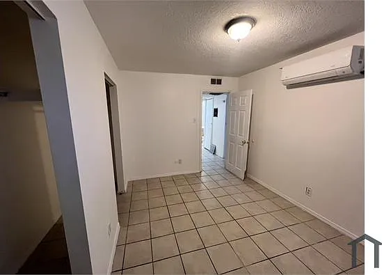 3413 Ross Ave SE #A — Photo 12
