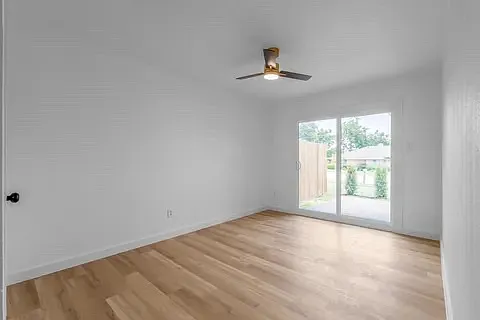 306 Bardfield Ave — Photo 12