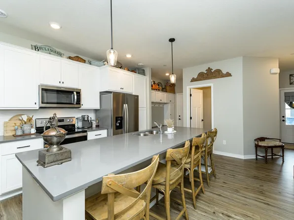 5205 Harvest Square Pl NW, Rochester, MN 55901