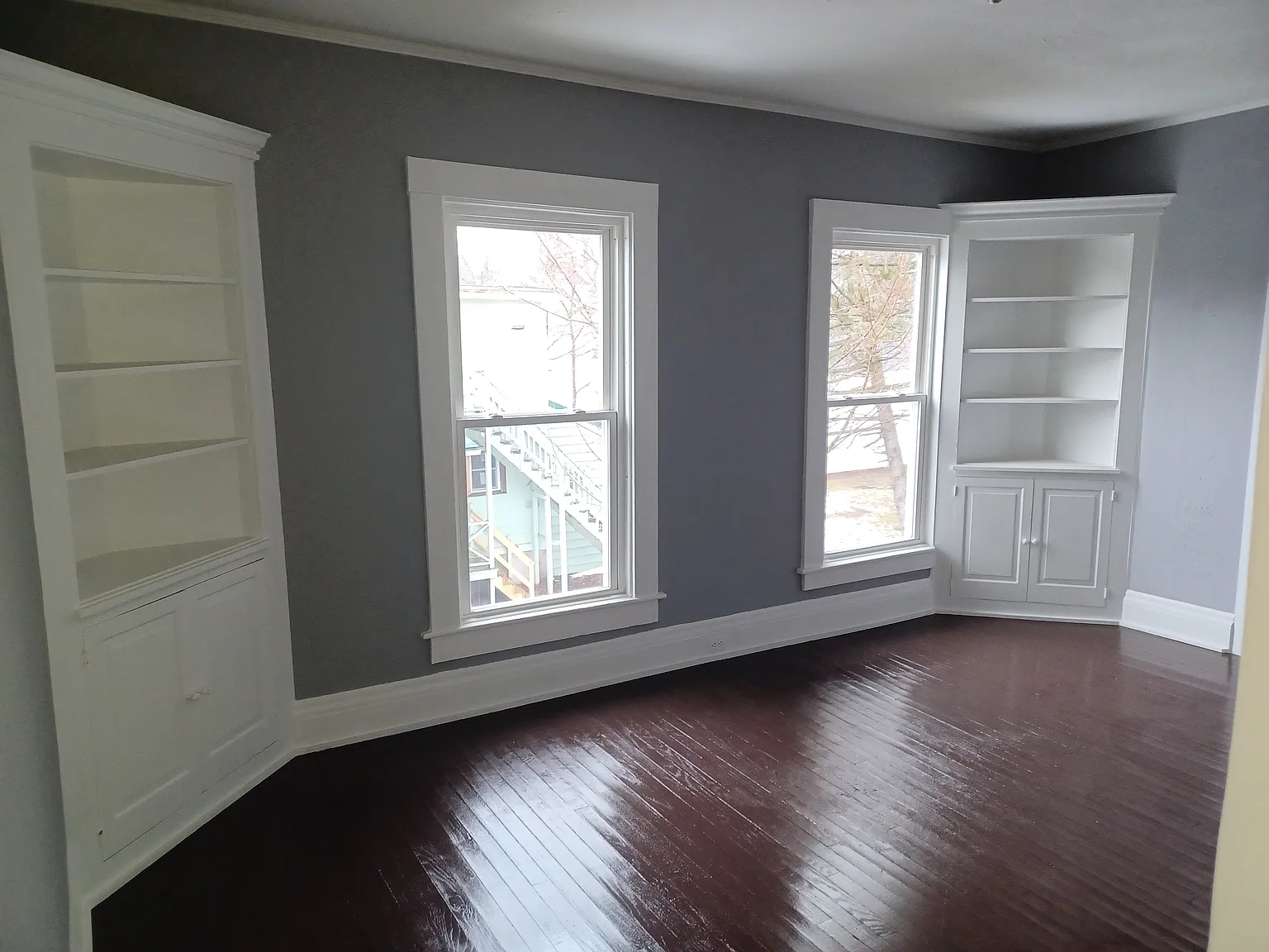 2 bed, 900 sqft, $1,400 — Photo 3