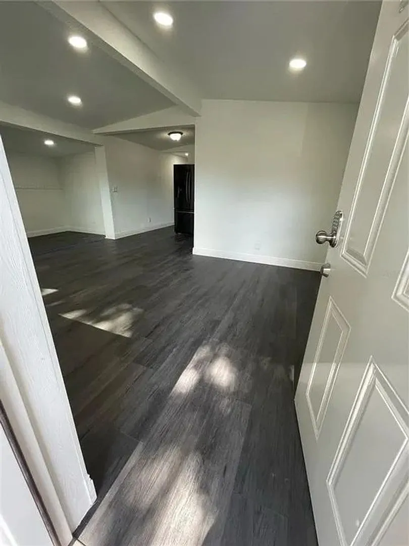 Charming 3BR House in Tampa — Photo 3