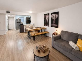 8421 Lagos De Campo Blvd APT 309T, Tamarac, FL 33321