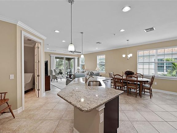 3rd image of 28012 Sosta LN #4