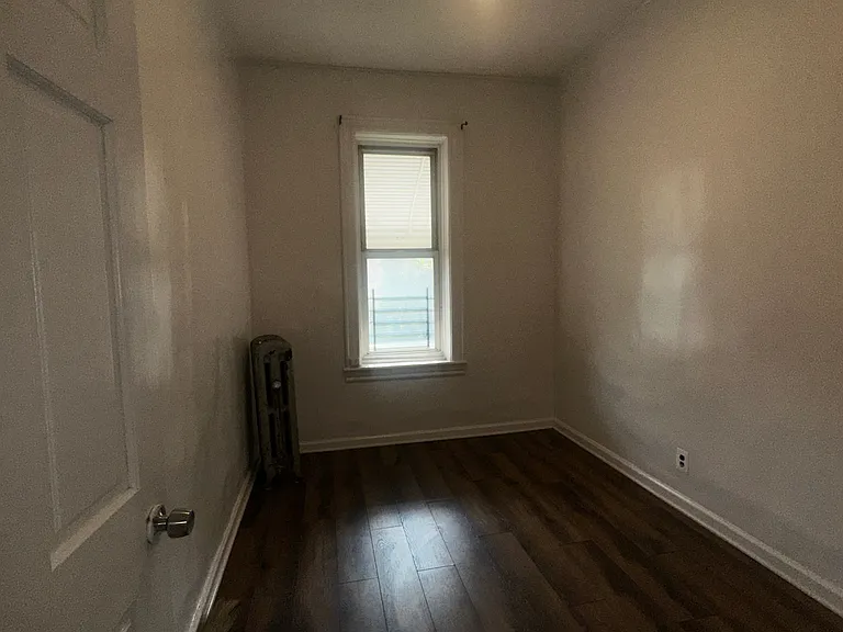 542 Chester St #2 — Photo 6