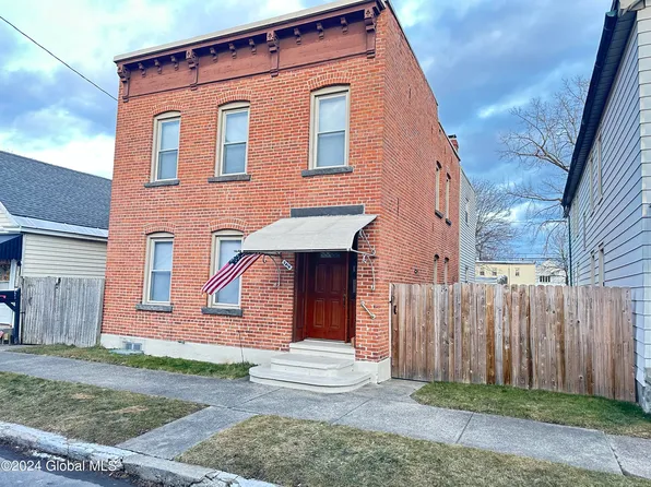 2418 4th Avenue, Watervliet, NY 12189