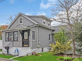 277 Adirondack Ave, Spotswood, NJ 08884