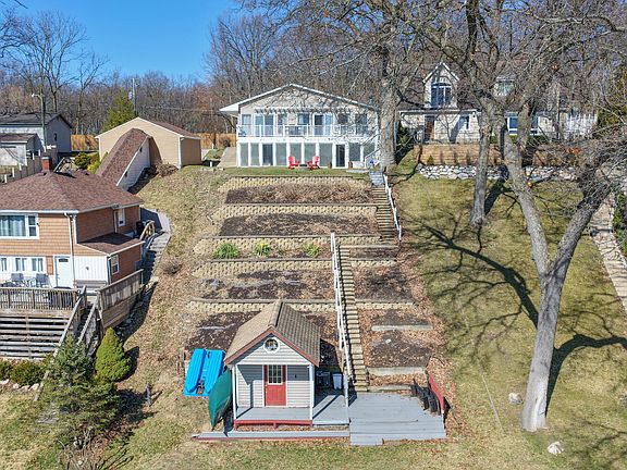 2nd image of 13233 Pleasant Dr