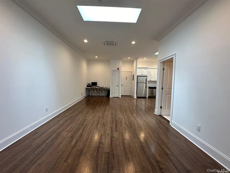 50-3B Stewart Ave #3B — Photo 6