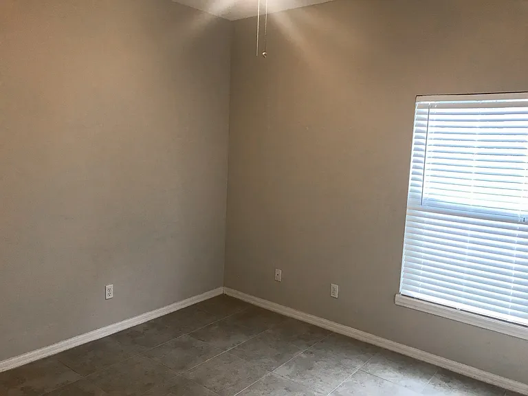 13828 Guildhall Cir — Photo 13