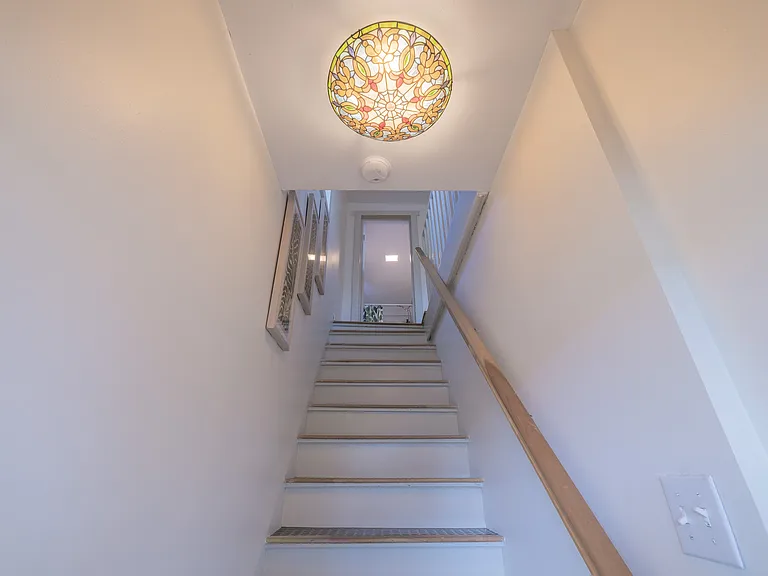 313 W Maple St #3 — Photo 20