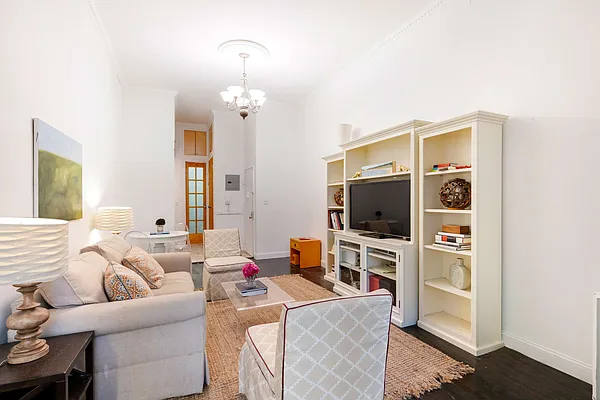 Sold by Plymouth Management Group Inc | media 19