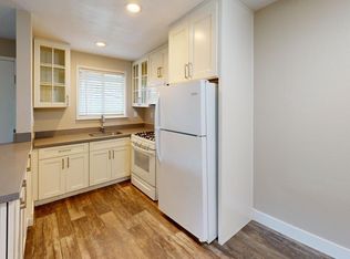 7 Merrydale Rd #8, San Rafael, CA 94903