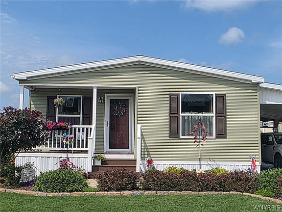 2nd image of 439 Bristol Ln