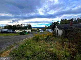 1584 Toll Gate Ct, Moorefield, WV 26836