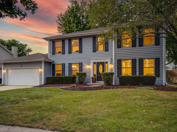 176 Adler Dr, Libertyville, IL 60048