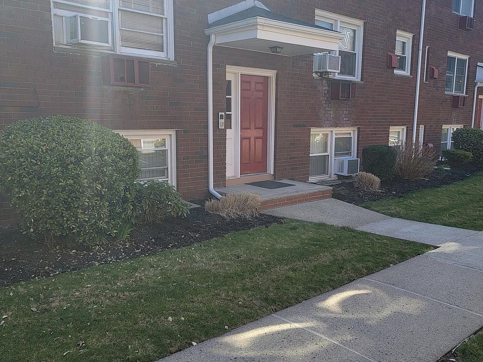 2nd image of 456 Joralemon St #D-3