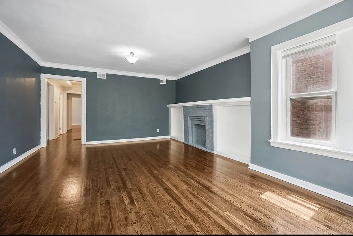 3 bed, $2,450 — Photo 2