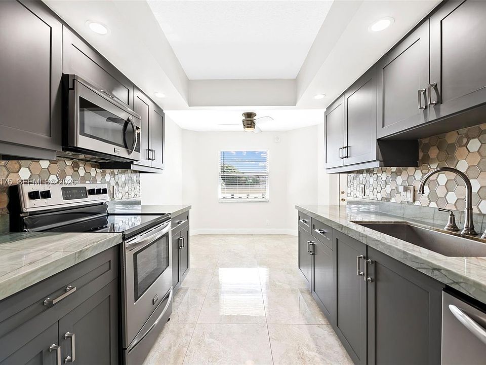 1st image of 1503 Cayman Way APT C3