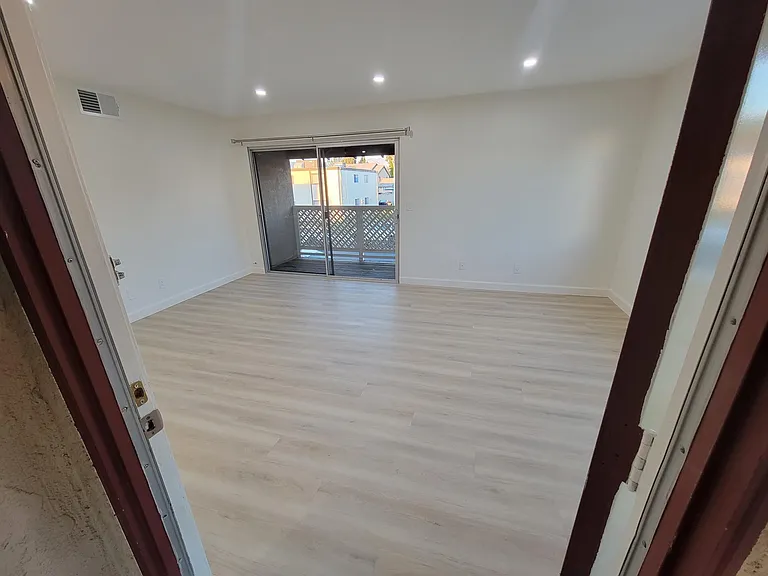 10958 Rincon St — Photo 1