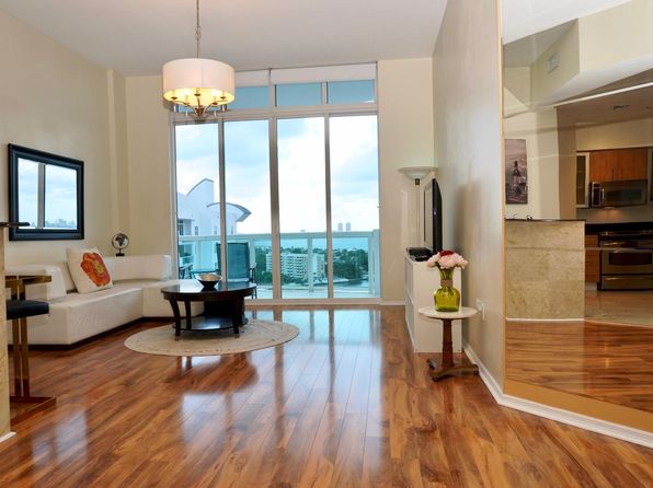 7900 Harbor Island Dr #PENTHOUSE 17