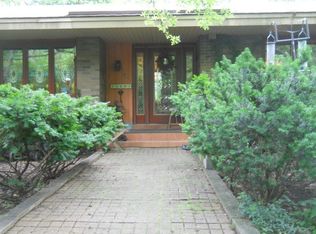 11801 S Winslow Rd, Palos Park, IL 60464