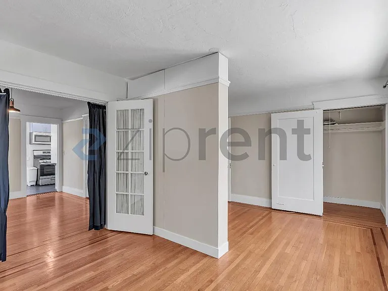 5737 Claremont Ave — Photo 9