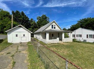 2724 Oakview Rd, Ashland, KY 41101