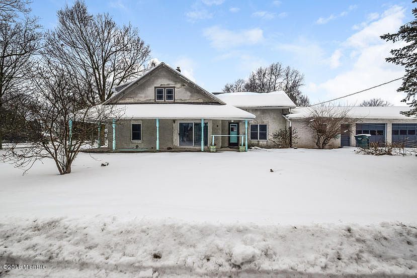 1st image of 4581 Leonard St