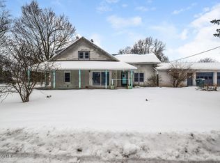 4581 Leonard St, Coopersville, MI 49404