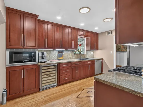8430 Sunset Ave, Fair Oaks, CA 95628