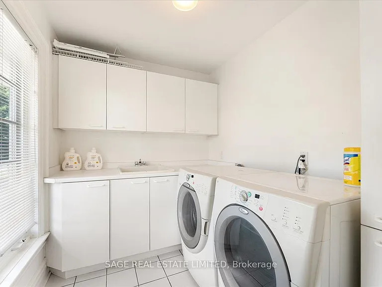 67 Agincourt Dr — Photo 44