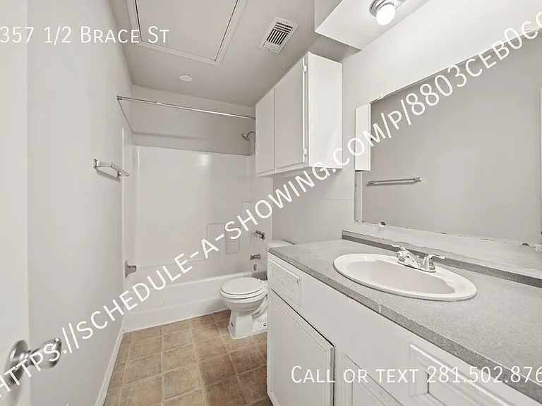 7357 1/2 Brace St — Photo 10