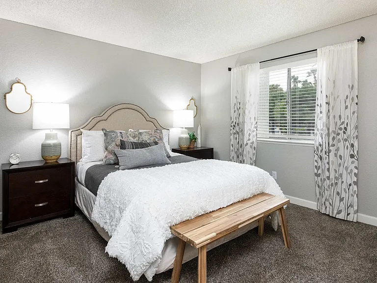 Villas at Green Valley — Photo 9