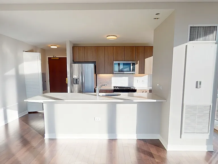 301 E North Water St #4800 — Photo 2