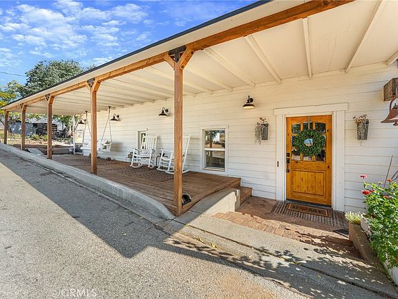 4th image of 11055 Sunset Ave