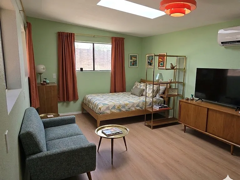 Charming studio with space for your unique lifestyle
