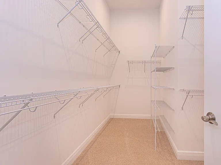 9155 SW Esule Way — Photo 36